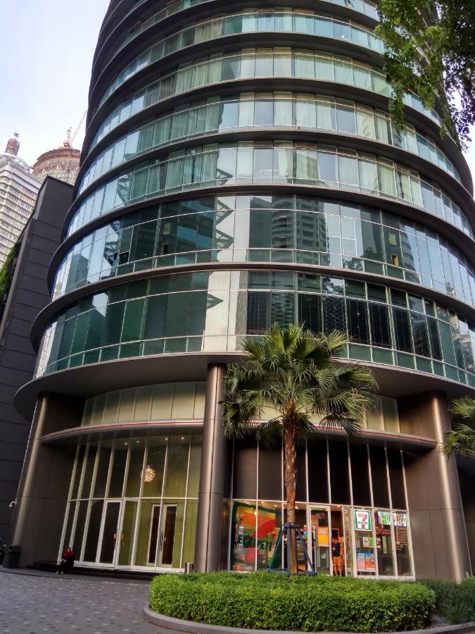 Vortex Suites Klcc By Sayang Kuala Lumpur Exterior photo